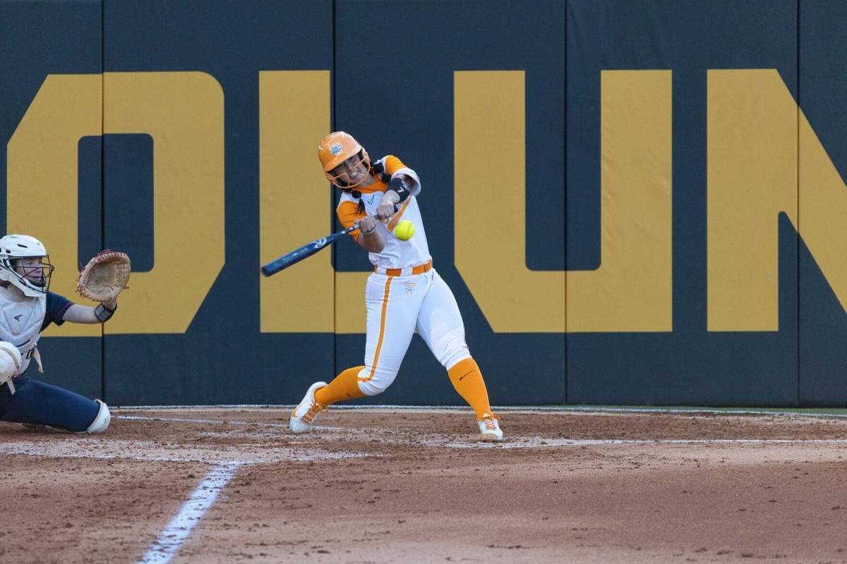 Parking Radford Highlanders at Tennessee Lady Volunteers Softball
