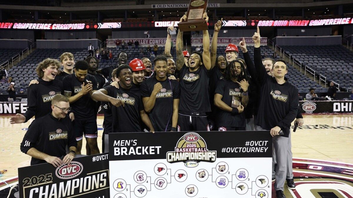 SIU Edwardsville Cougars at Drake Bulldogs Mens Basketball