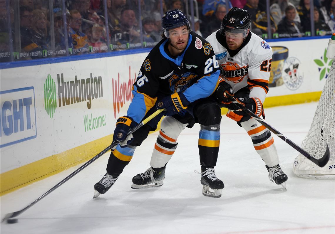 Fort Wayne Komets at Toledo Walleye at Huntington Center