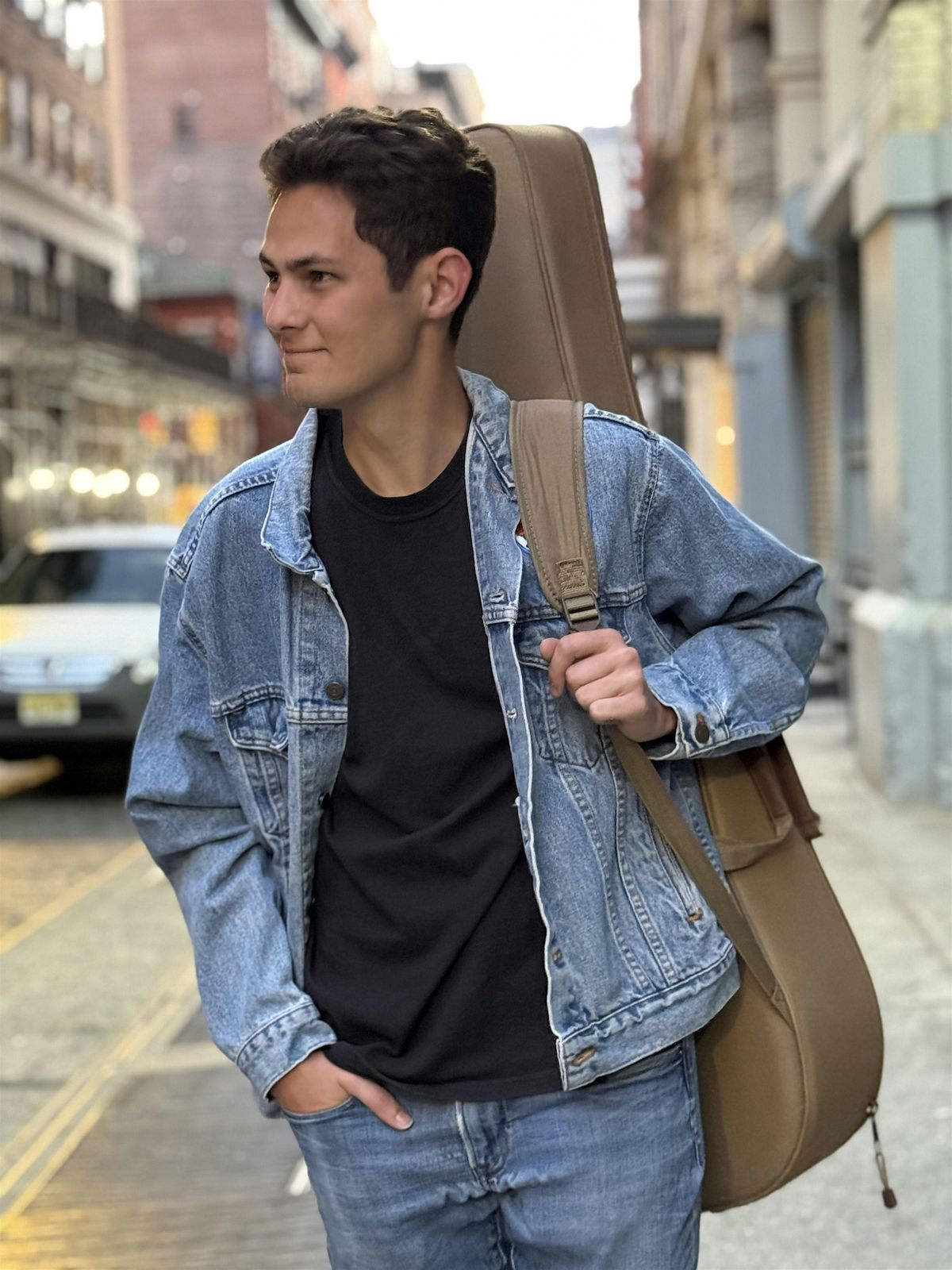 LIVE MUSIC: Joe Foerst