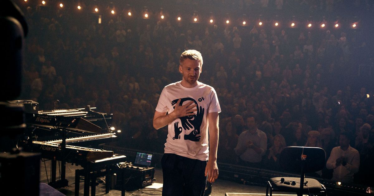 Olafur Arnalds at Town Hall New York