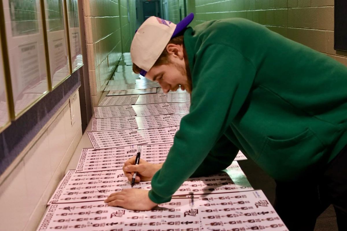 Peterborough Petes vs. Sudbury Wolves