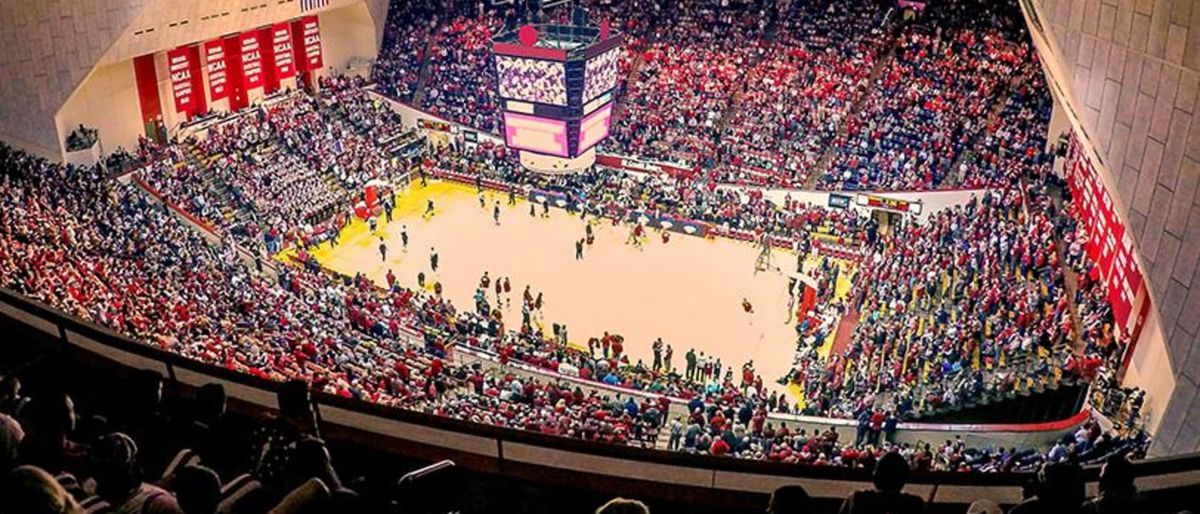 Iowa Hawkeyes at Indiana Hoosiers Mens Basketball at Simon Skjodt Assembly Hall