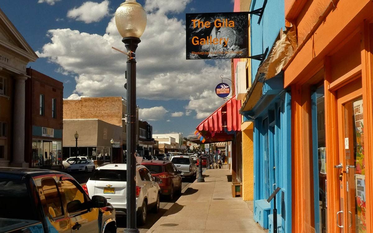 Parking Thrice with Modern Color and Downward (17+)