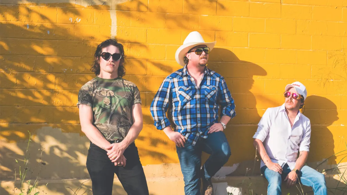 Silverada, Joshua Ray Walker, Taylor Hunnicutt in Tulsa