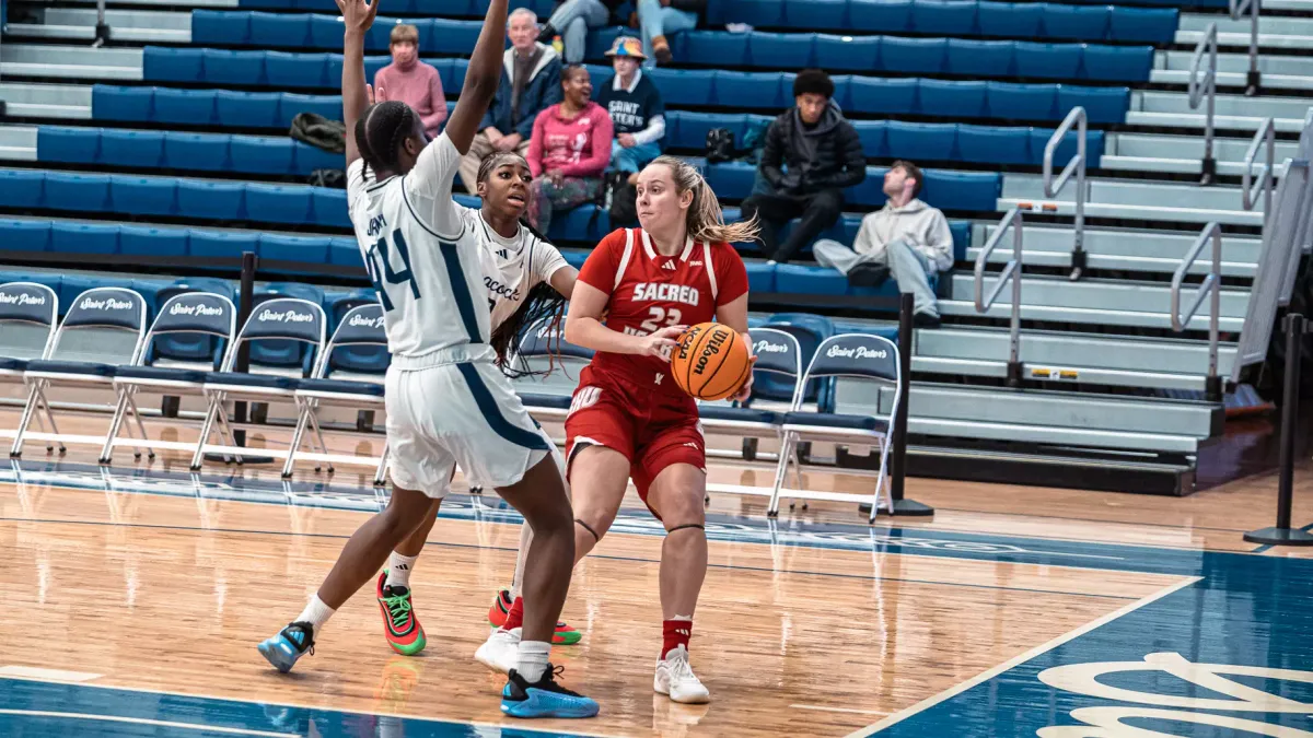 Parking Sacred Heart Pioneers at Saint Peter's Peacocks Womens Basketball
