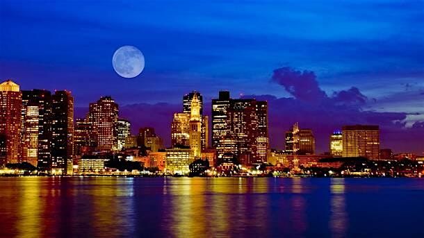 Moonlight Boat Party  II - Top 40\/Hip-Hop\/ House\/Edm