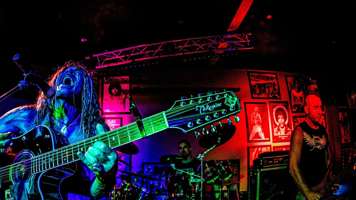 Boy Hits Car, Nonpoint, aurorawave in Grand Rapids