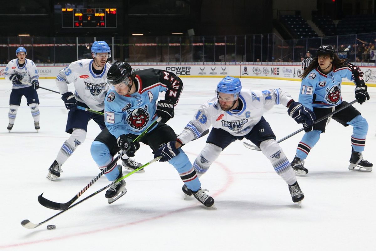 Pensacola Ice Flyers vs. Macon Mayhem