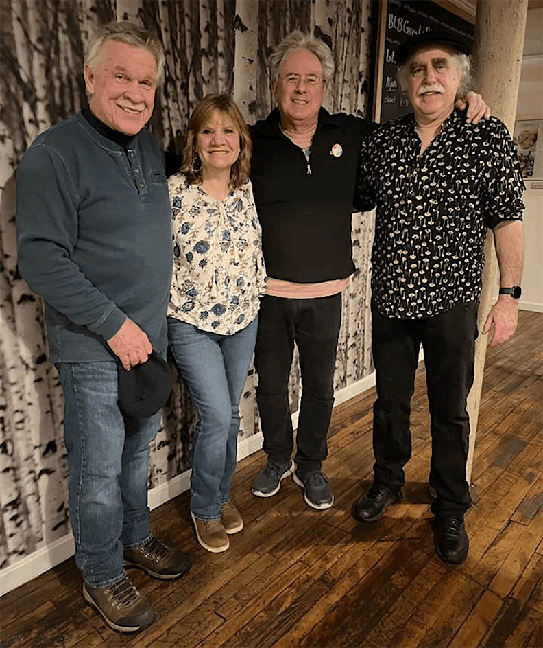 Chuck & Mud with Walter Crockett and Peter Allard at the WCUW Frontroom