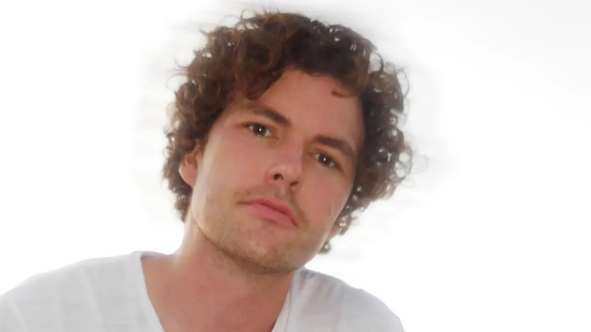 Vance Joy in
