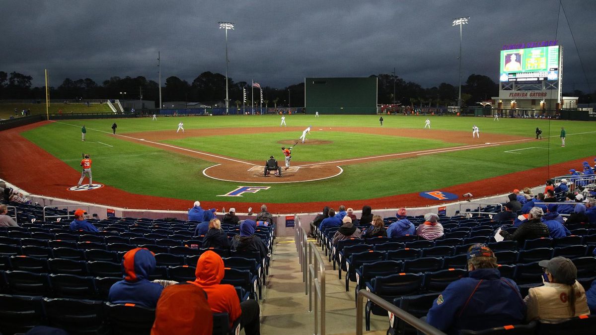 Parking North Florida Ospreys at Florida Gators Baseball