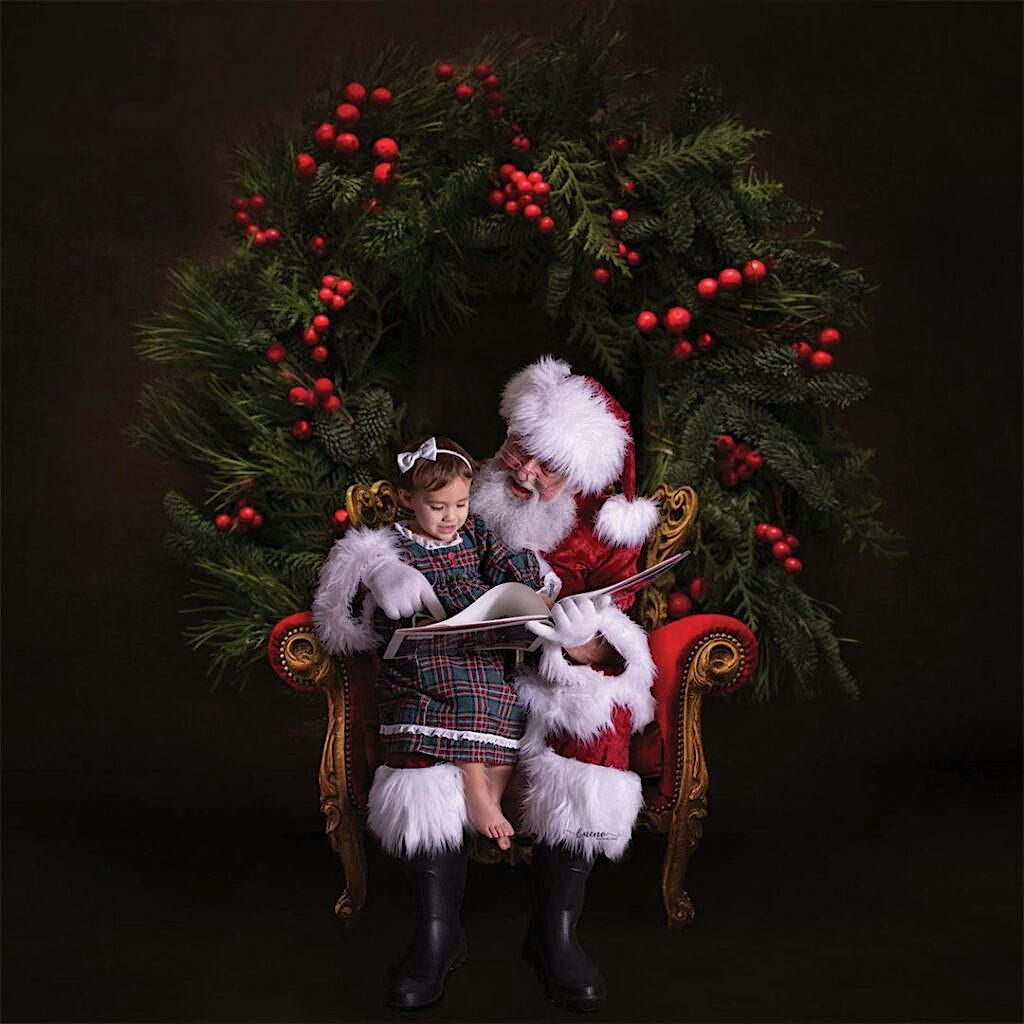 Holiday Photos with Santa at the Dallas Farmers Market