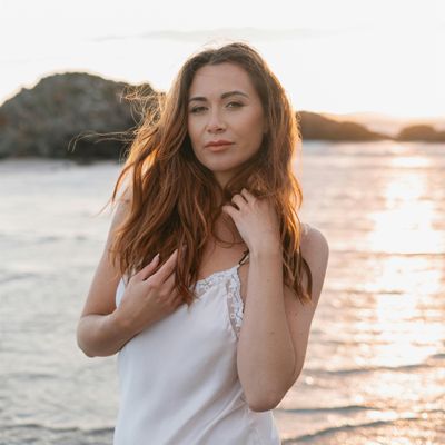 Samantha Tune