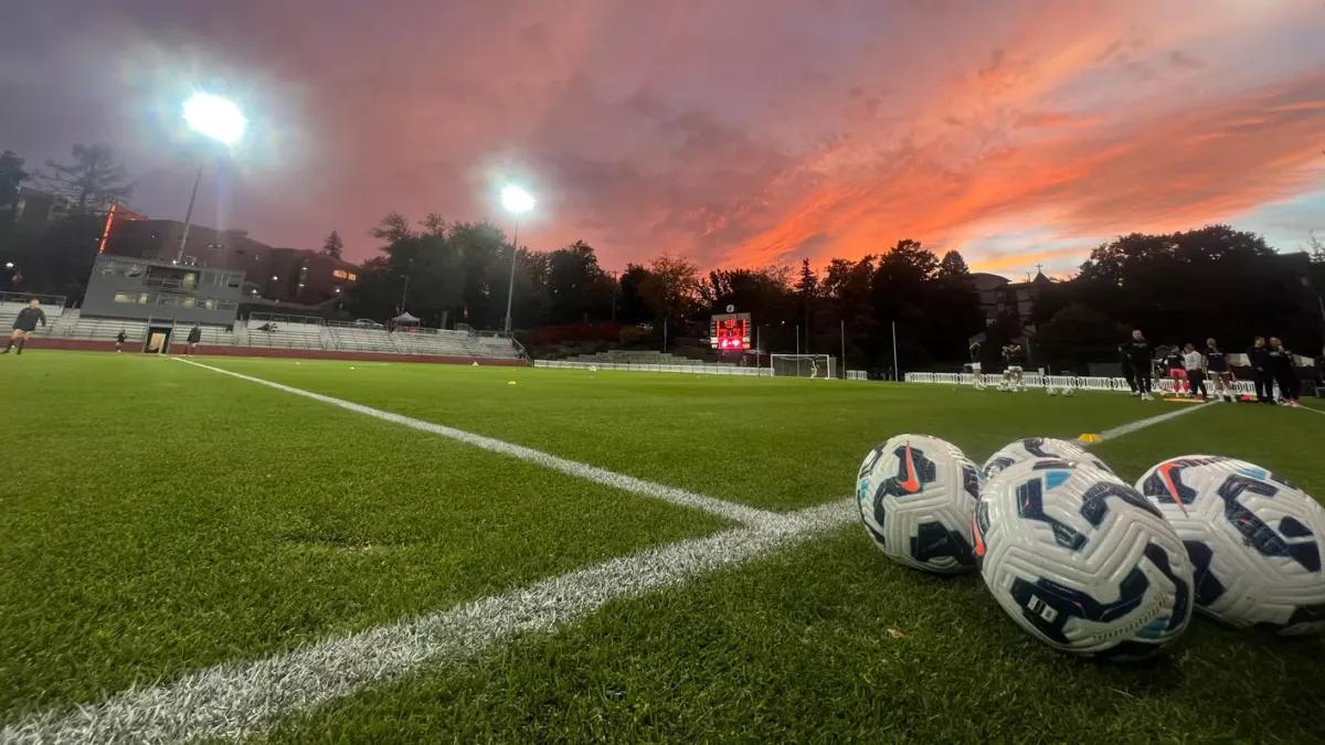 Parking Washington State Cougars at San Diego Toreros Womens Soccer