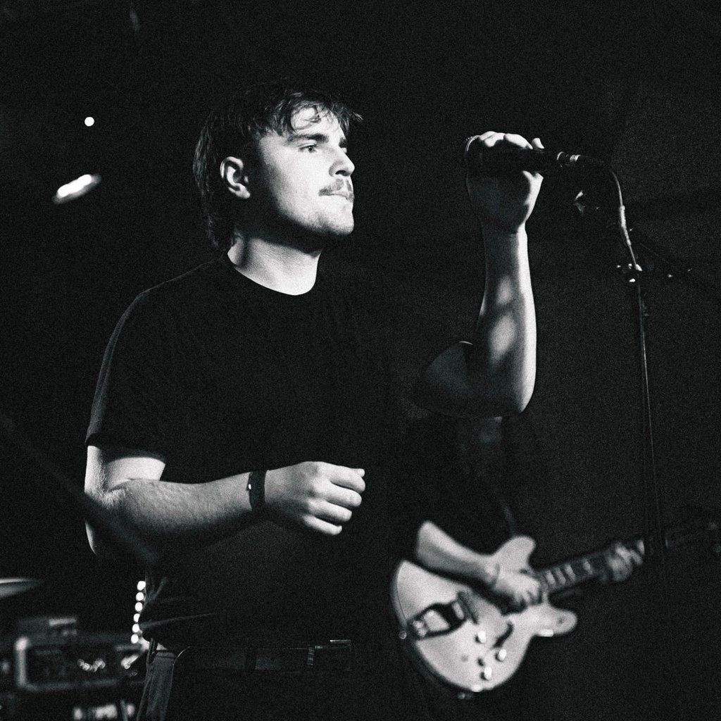 Dazed & Confused @ The Caves