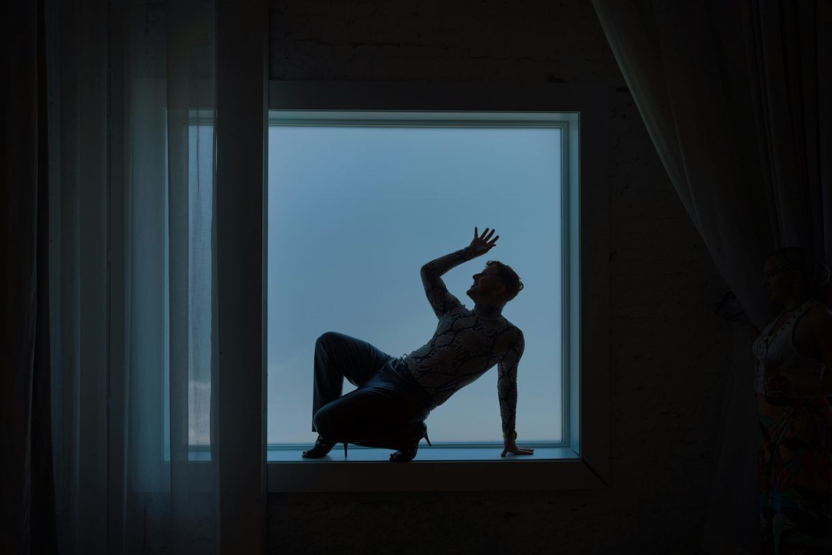 Holiday Heels + Bubbles at Hotel Haya with Christian Valentin