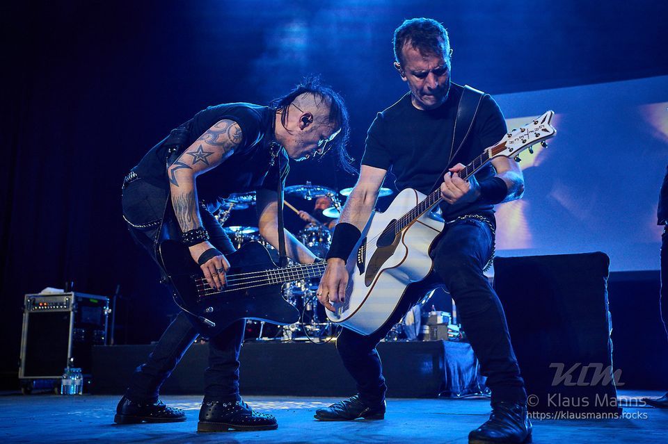 REMODE ::: THE MUSIC OF DEPECHE MODE :::