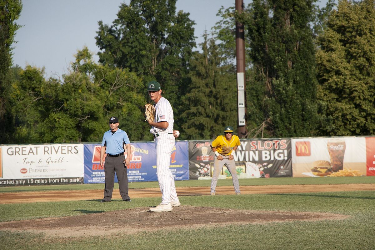 Alton River Dragons at Cape Catfish at Capaha Field