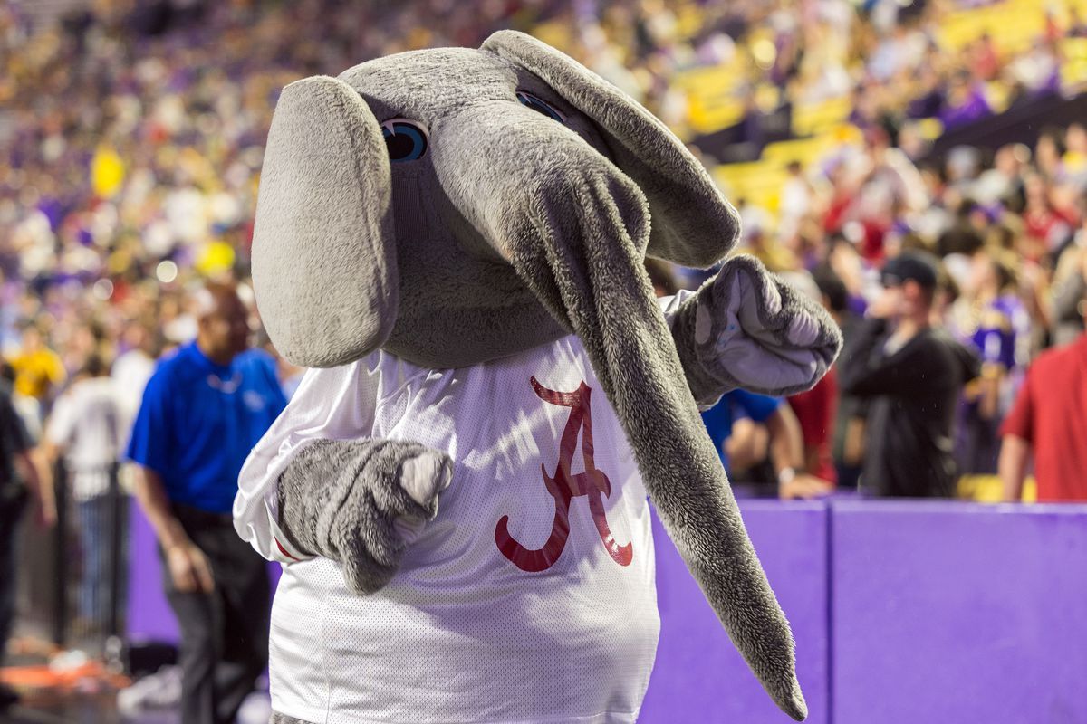 Alabama Crimson Tide at LSU Tigers Mens Basketball at LSU Pete Maravich Assembly Center