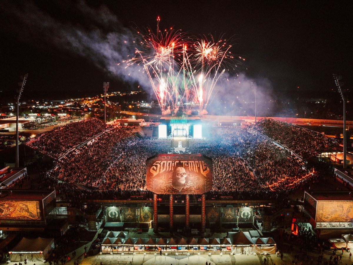 Sonic Temple Art & Music Festival: Shinedown The Offspring & Staind - Friday