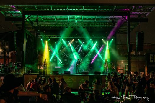 The Orange Constant Live The Ivy Buckhead The Ivy Buckhead Atlanta Ga July 22 21 The Orange Constant Live The Ivy Buckhead The Ivy Buckhead Atlanta Ga July 22 21