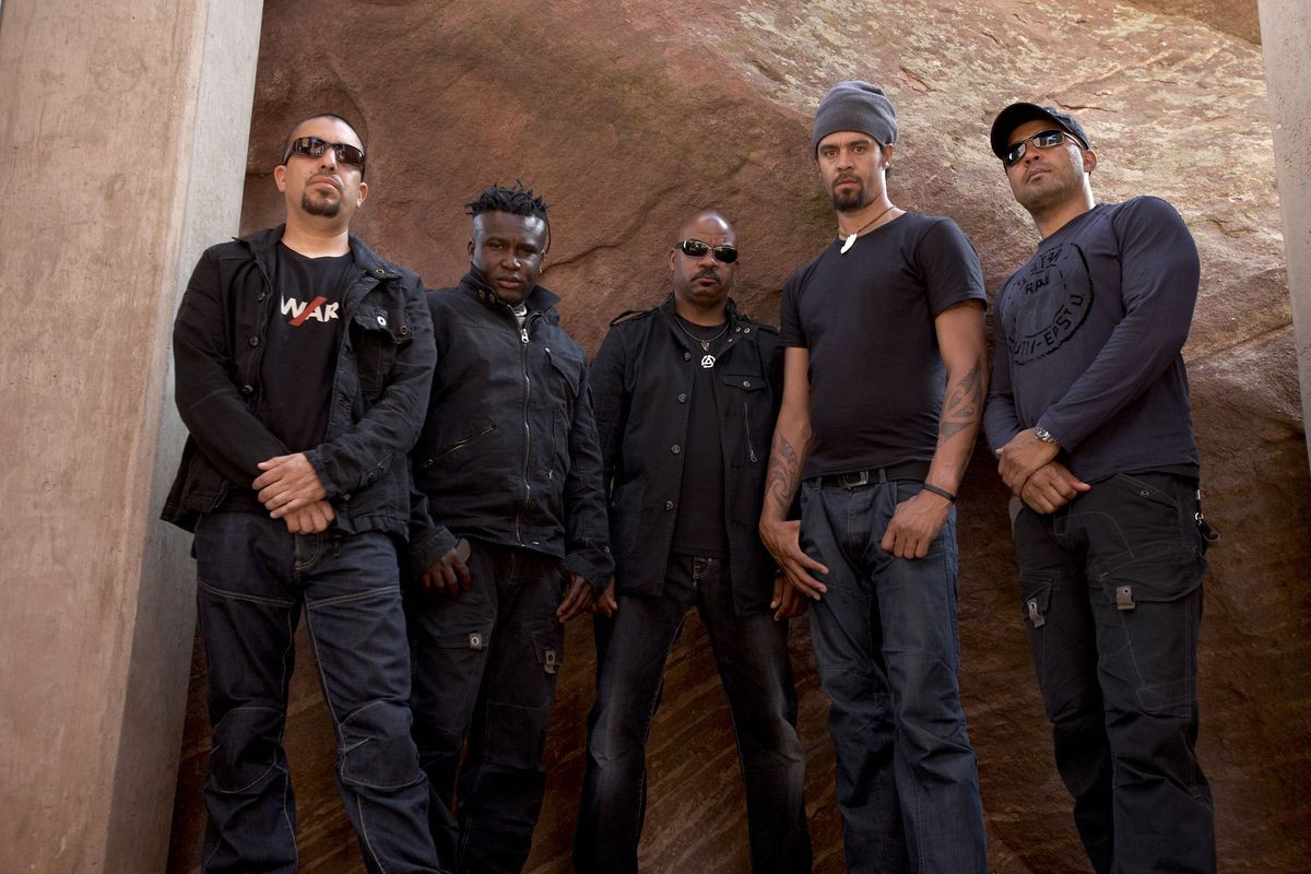 Michael Franti & Spearhead