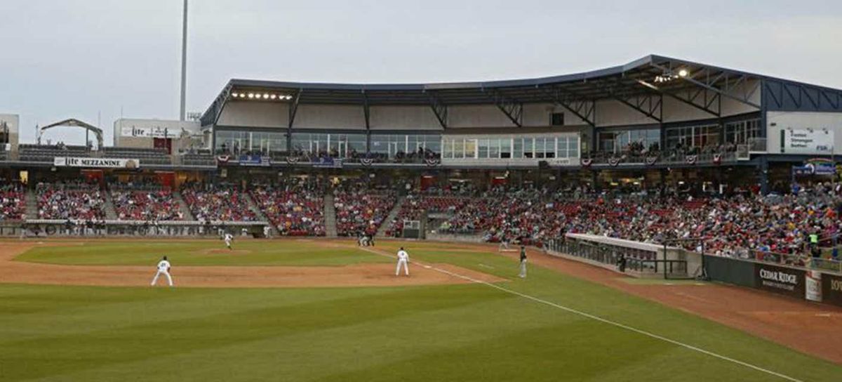 Cedar Rapids Kernels at Peoria Chiefs