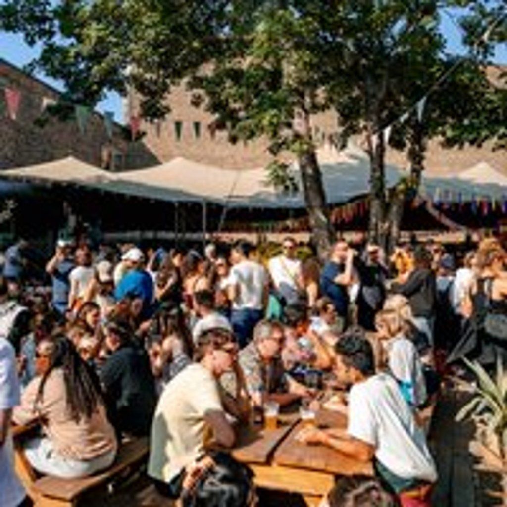 Outdoor World Cup Screening: England vs Ghana