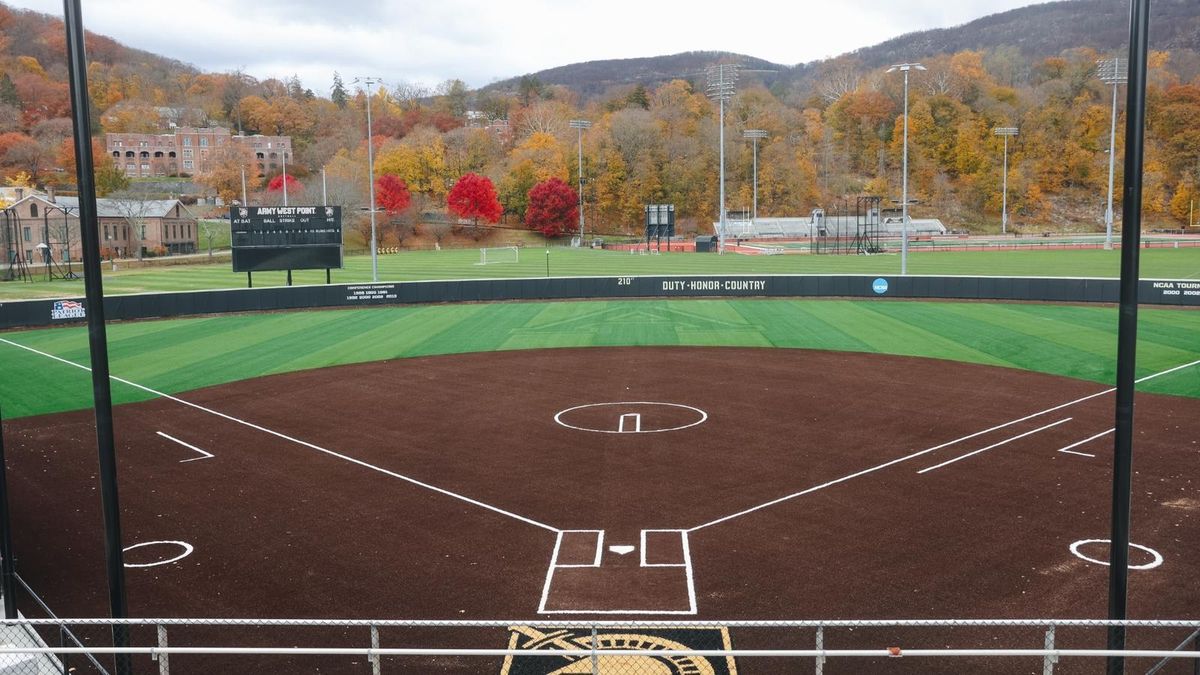 Parking Bucknell Bison at North Carolina Tar Heels Baseball