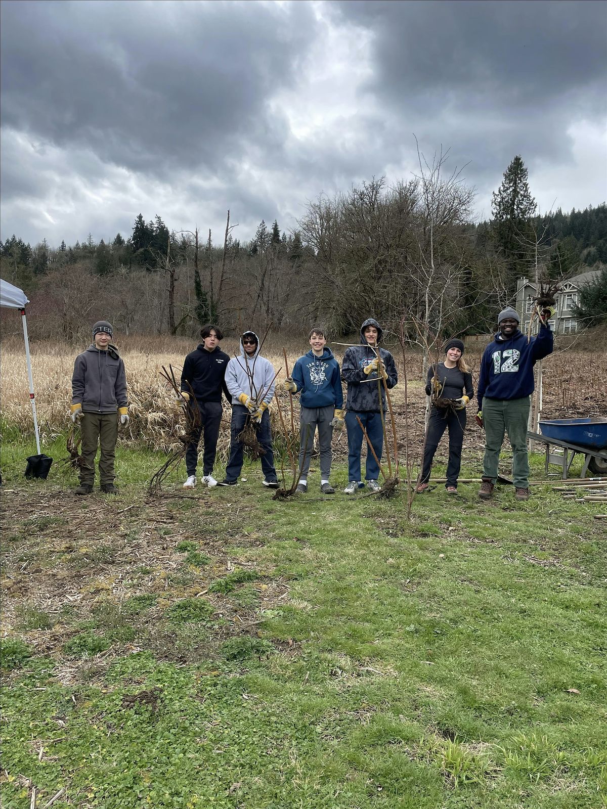 Stewardship Saturday at Sammamish Cove