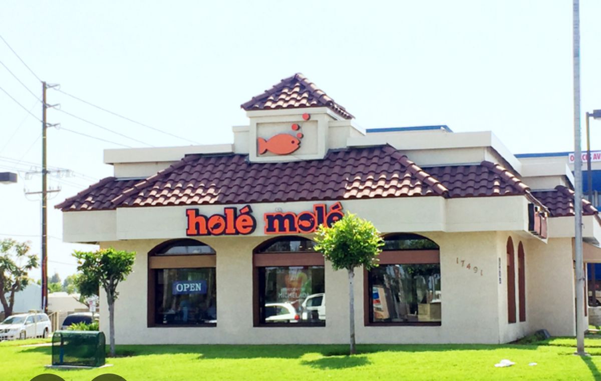 Taco Tuesday at Hole Mole