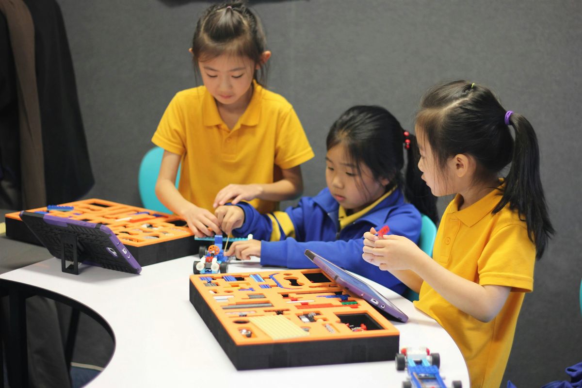 School Holidays Workshop - Robotic Art (Castle Hill Rainbow Academy)