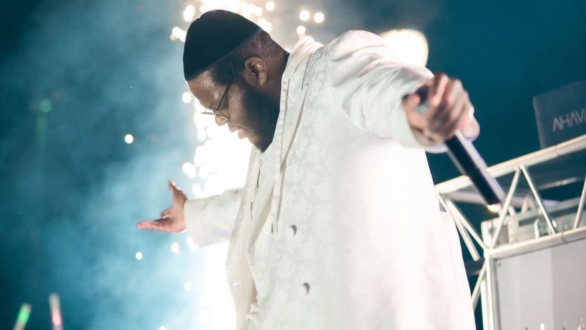 Nissim Black at New Jersey Performing Arts Center - Victoria Theater