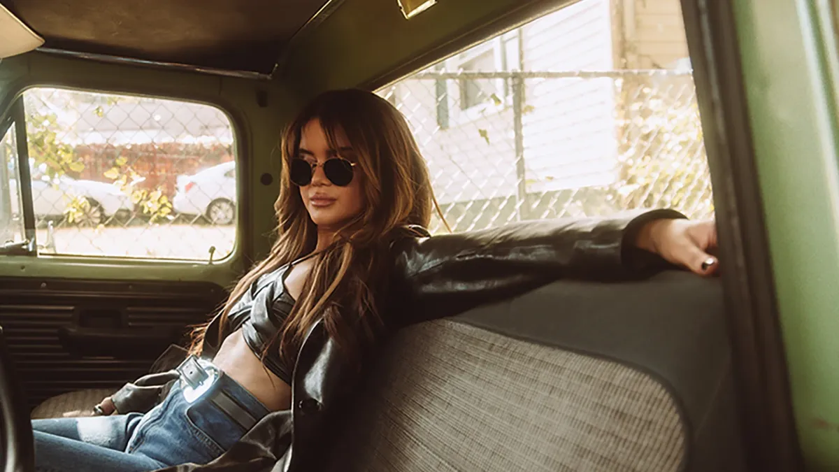 Maren Morris in Newtown