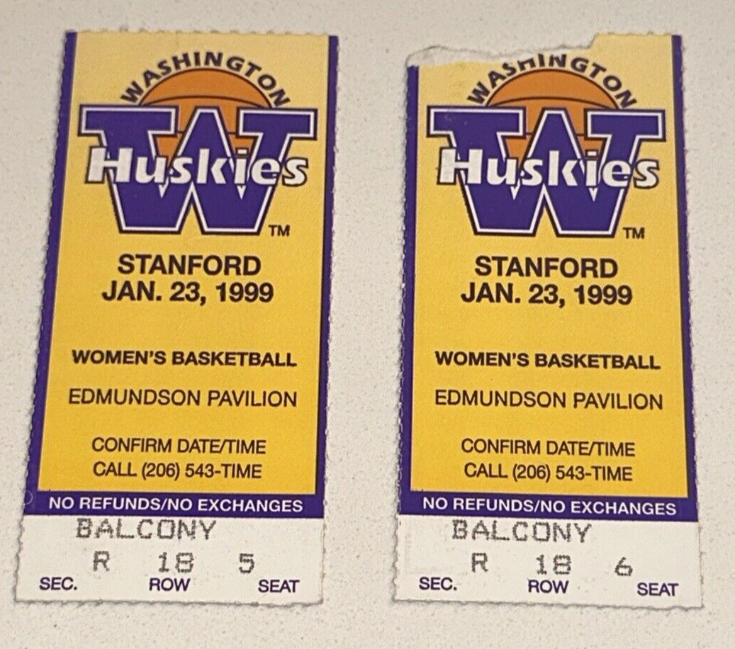 Washington Huskies at Stanford Cardinal Womens Basketball at Maples Pavilion