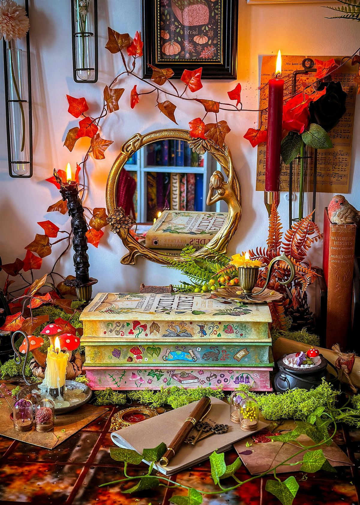 PAINT YOUR OWN BOOK EDGES - Christmas Special EXTRA DATE - NORWICH!