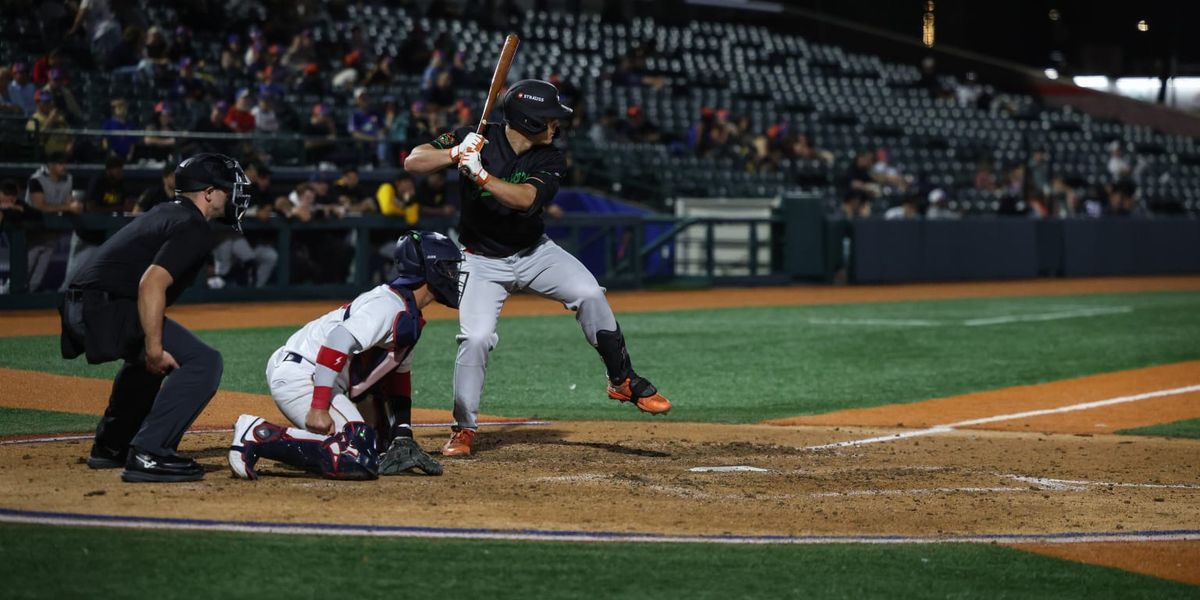 Parking Greensboro Grasshoppers at Brooklyn Cyclones