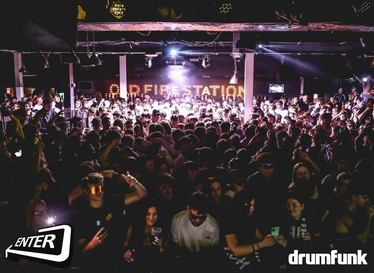 Enter & Drumfunk - Summer Shutdown