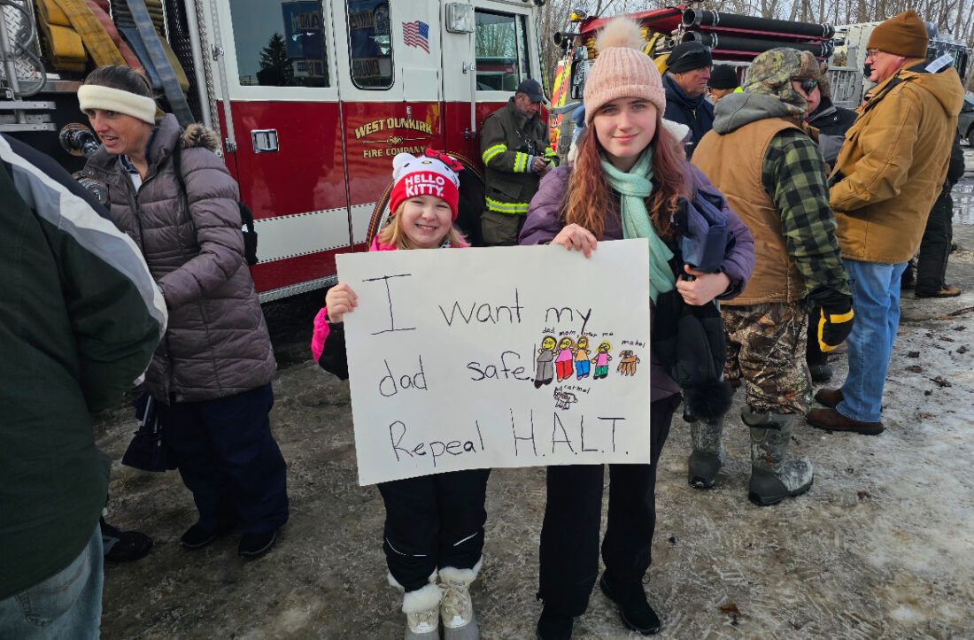 Solidari-kitty at The Newport Theater