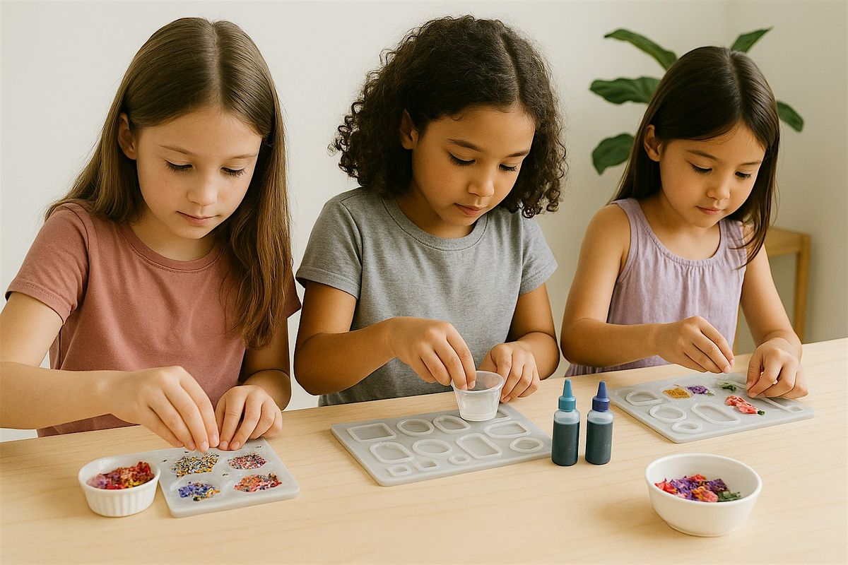 Mommy + Me Resin Jewelry Workshop