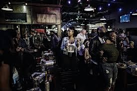 Rhythm & Groove Sunday Social + Open Mic | Live House Grooves