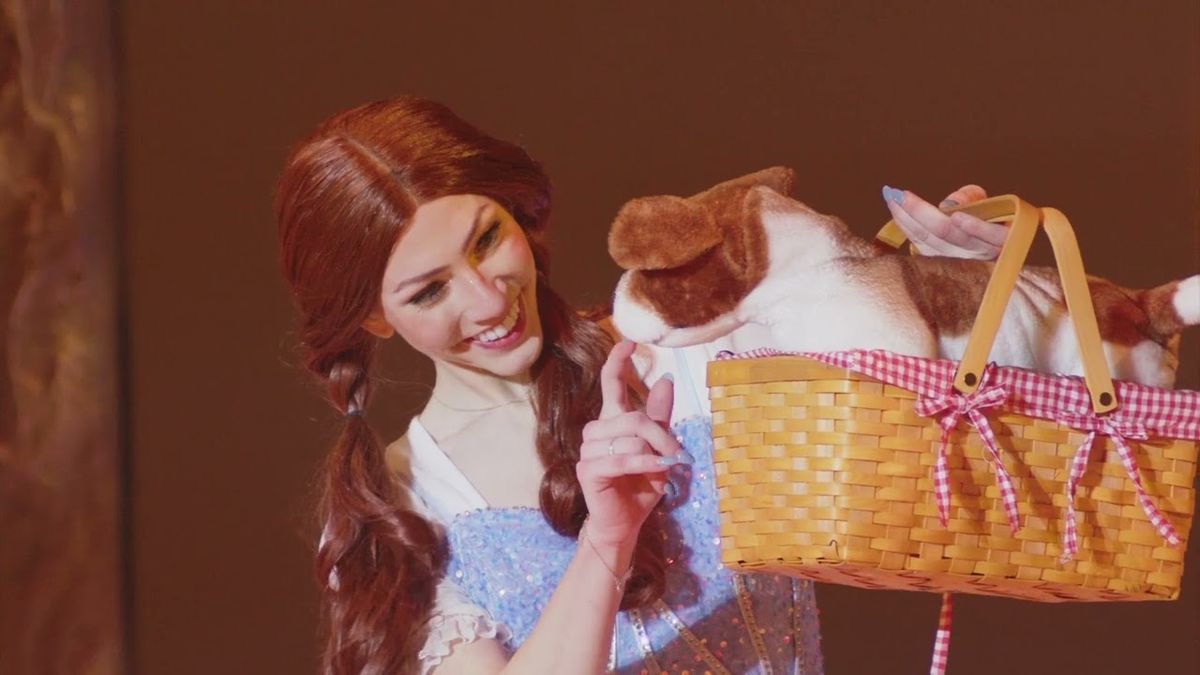 Parking Wizard of Oz On Ice - Medford