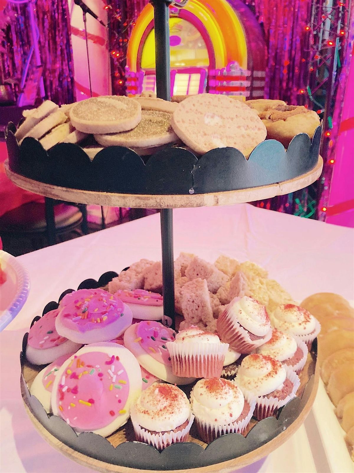 LGBTQ+ New Year's Day Brunch @ Freddie's!