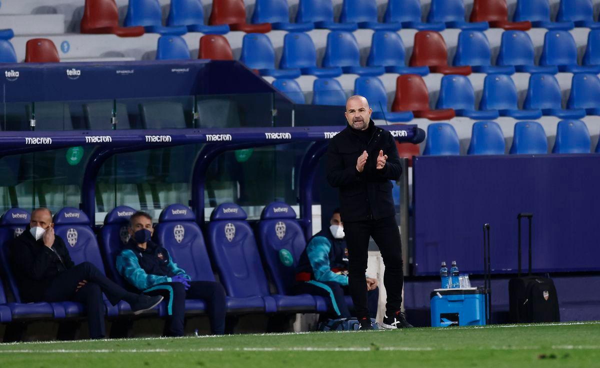 CA Osasuna vs Levante UD at El Sadar Stadium