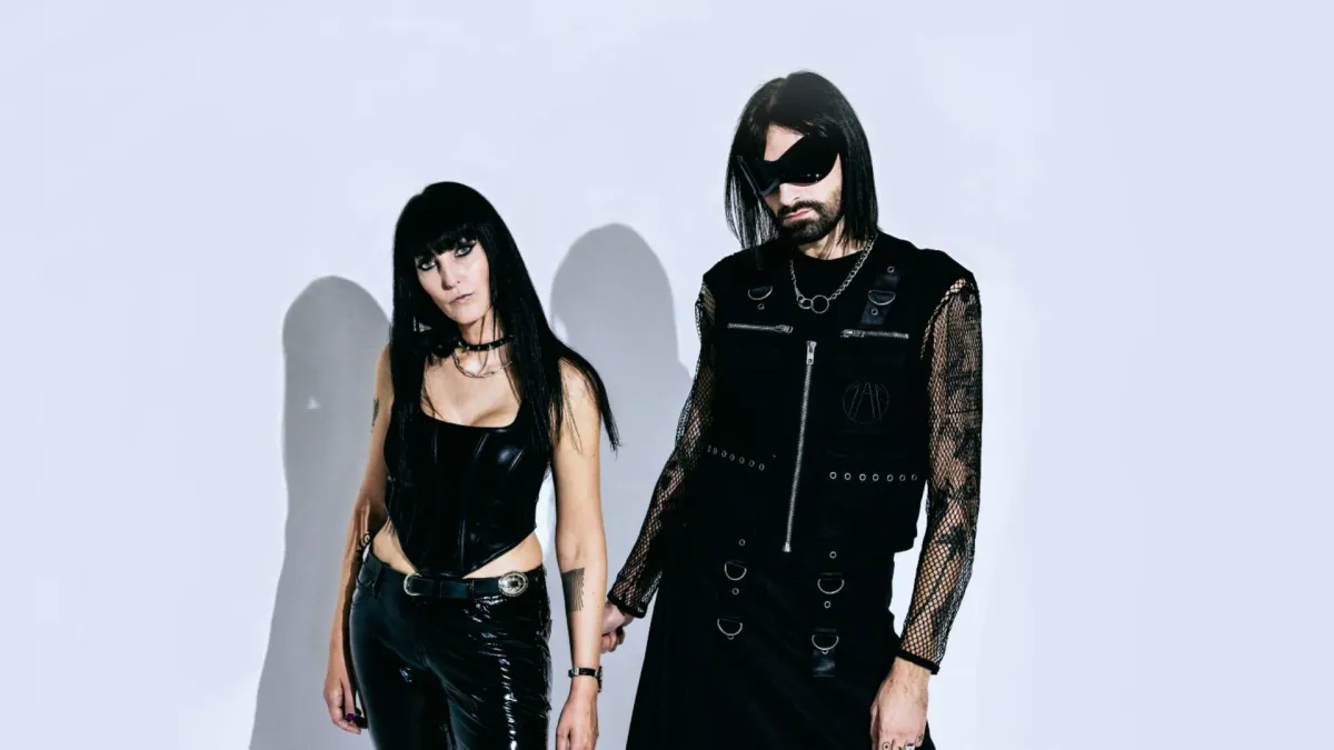 ULTRA SUNN, TRAITRS in Columbus