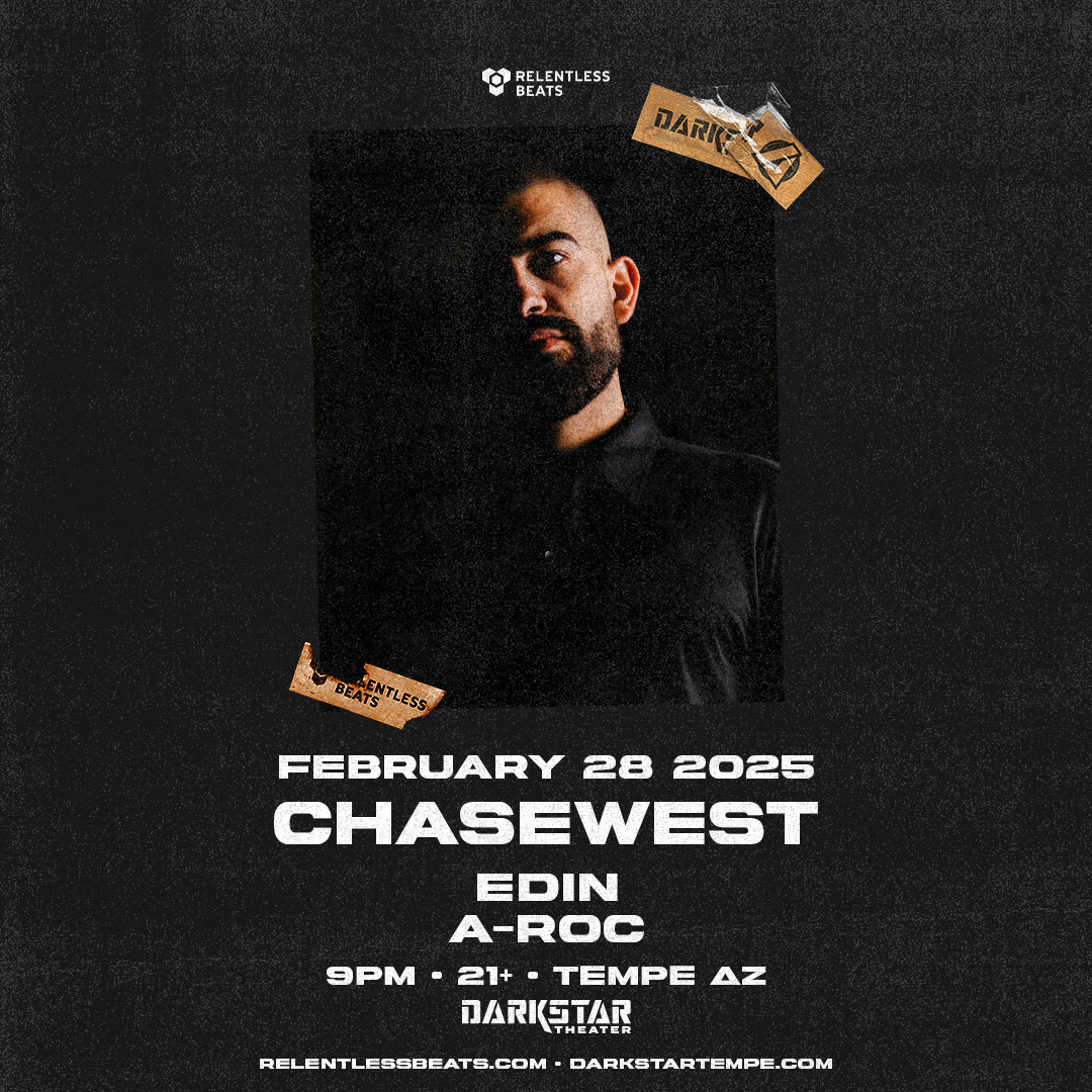 Chasewest at Two Dimes