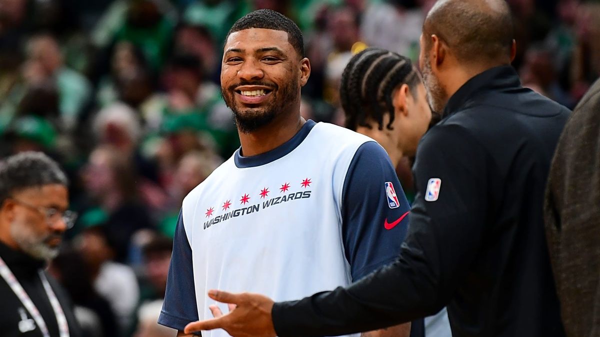 Milwaukee Bucks at Washington Wizards at Capital One Arena