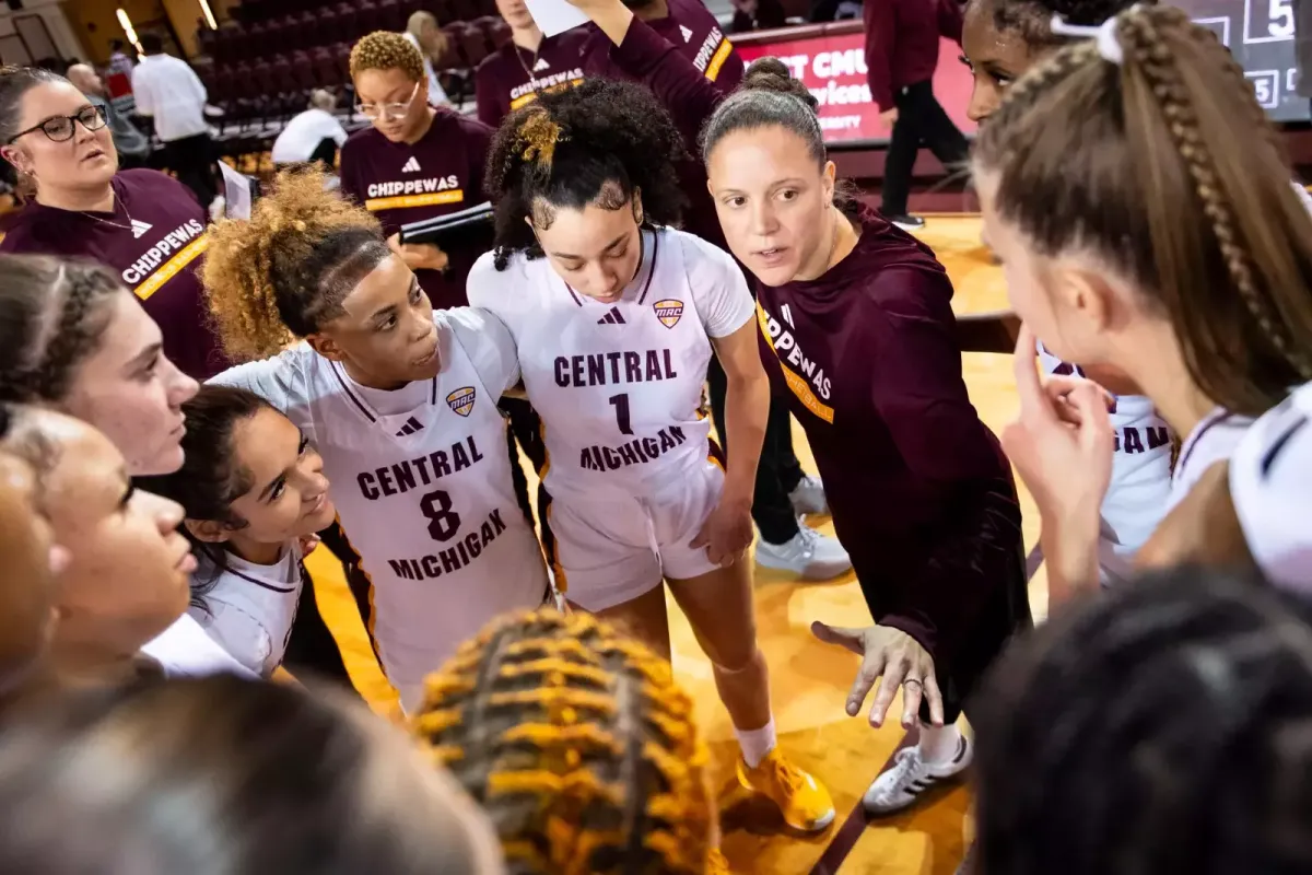 Parking Eastern Michigan Eagles at Central Michigan Chippewas Football
