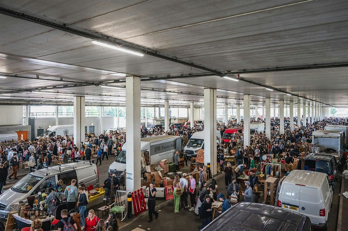 The Giant London Flea Market